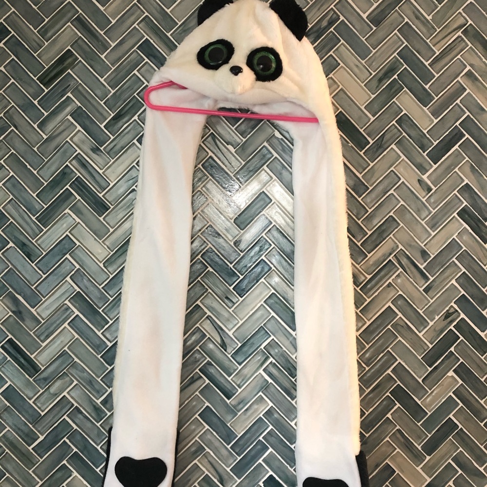 Rainforest Cafe Panda Winter Hat and Mittens Combo
